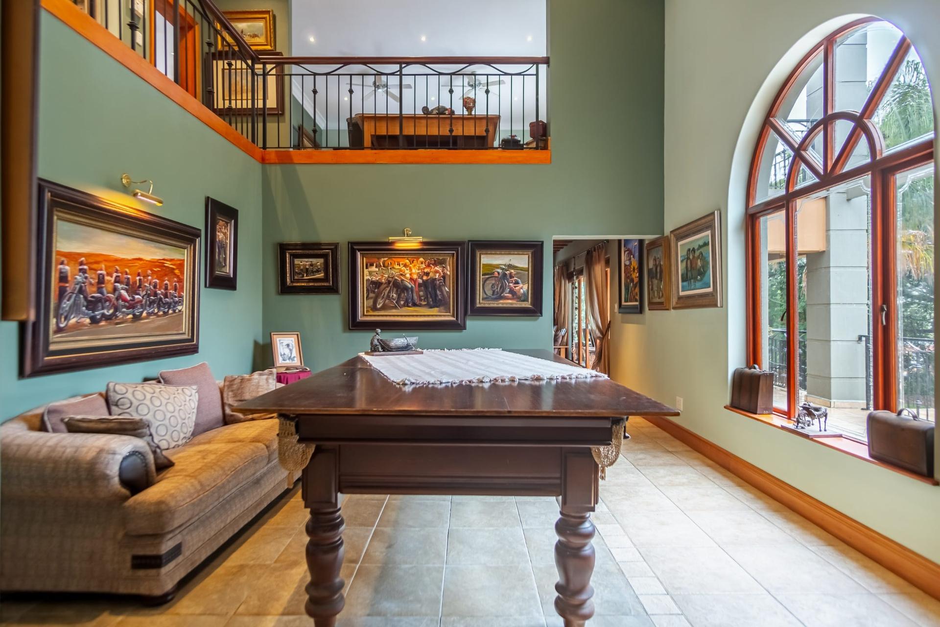 Welgemoed Five-Bed Home with Flatlets — photograph 4
