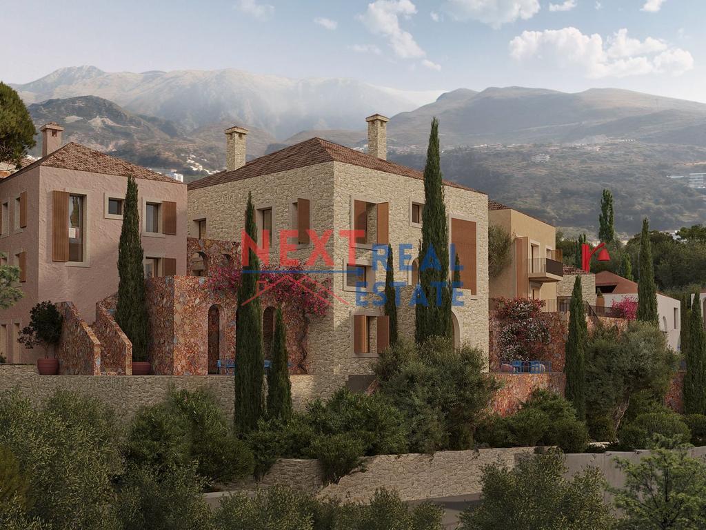 Hillside Apartment on the Albanian Riviera — photograph 2