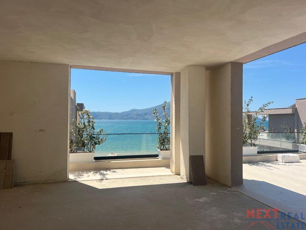 3-Bedroom Apartment in Vlorë — photograph 2