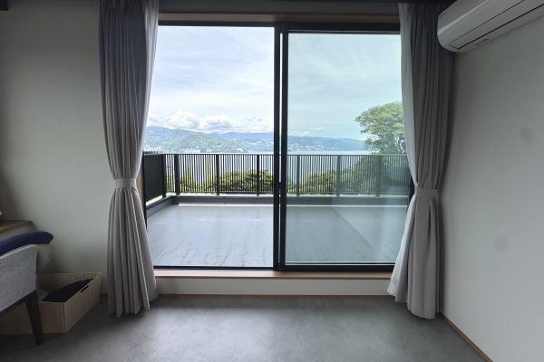 4-Bedroom Villa in Ajiro, Atami — photograph 2