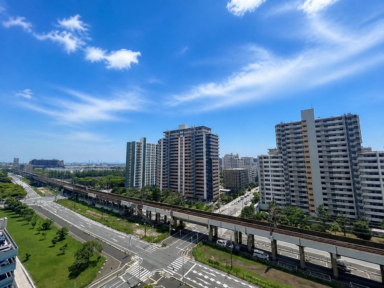 Condominium in Mihama-ku, Chiba — photograph 3