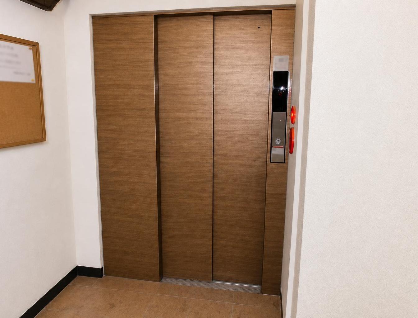 Apartment Building in Shinmachi, Toride — photograph 5