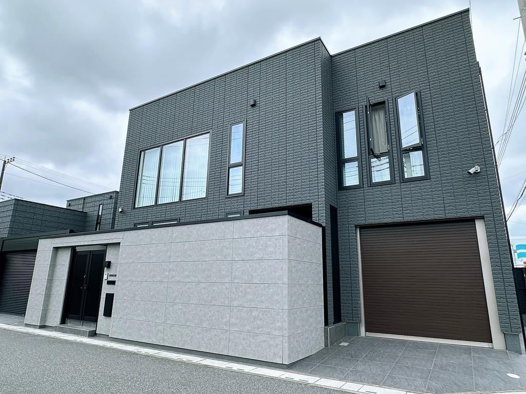 Smart Corner House in Koshigaya — photograph 2