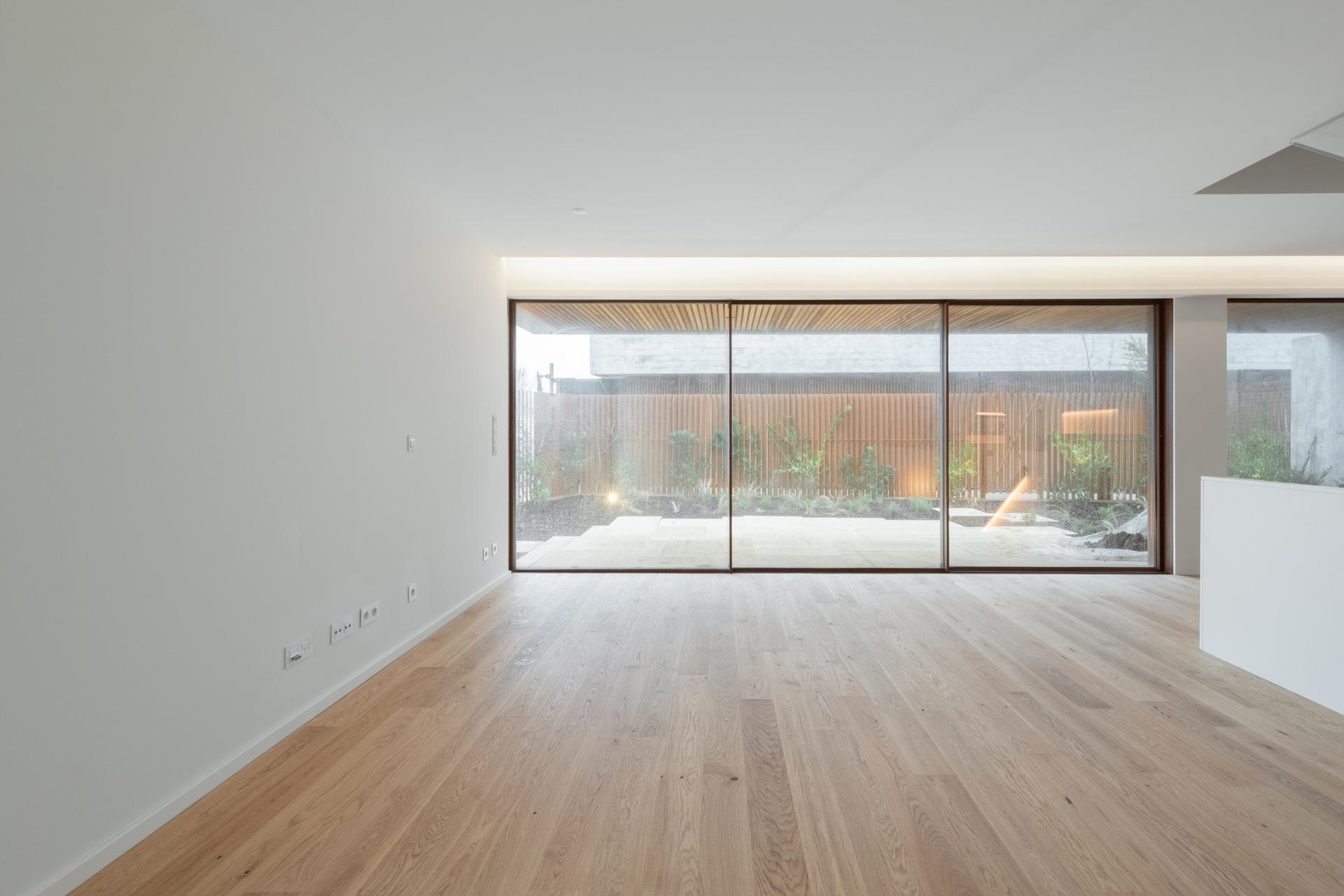 3-Bedroom House in Porto — photograph 5