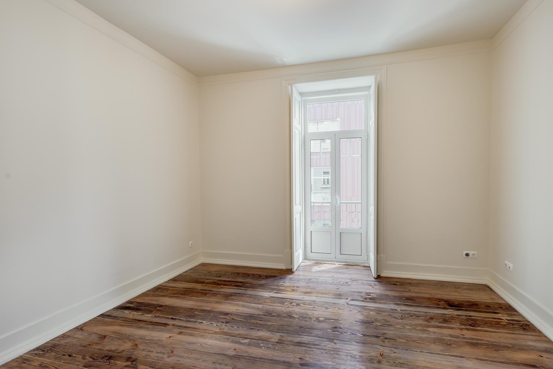 3-Bedroom Apartment in Campo de Ourique, Lisboa — photograph 4