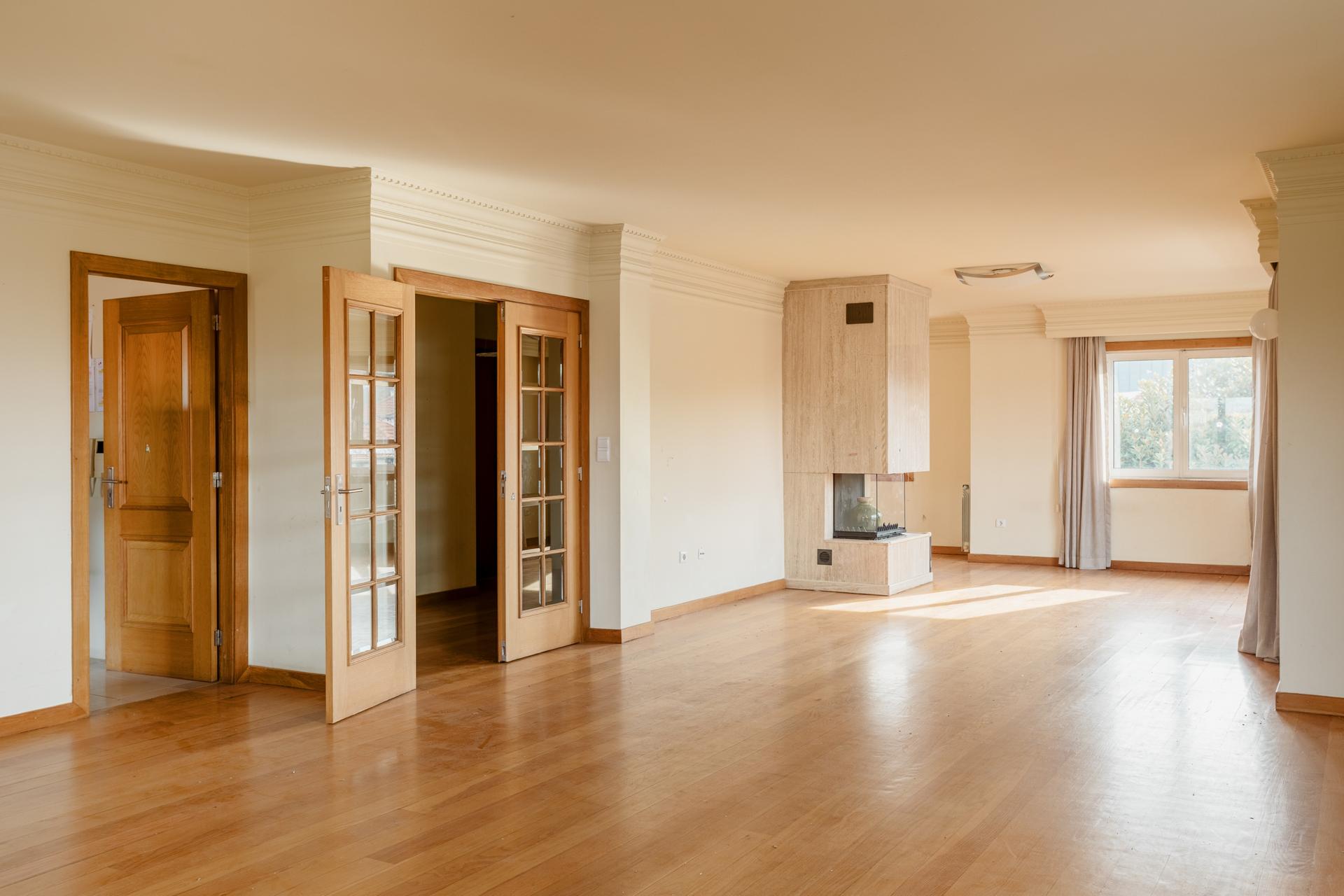 5-Bedroom Duplex in Porto — photograph 3
