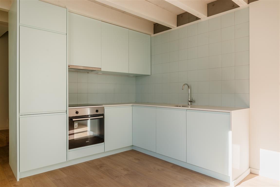 3-Bedroom Apartment in Miragaia, Porto — photograph 2