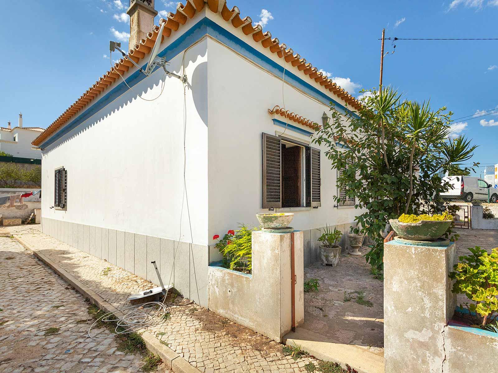 Land in Silves — photograph 3