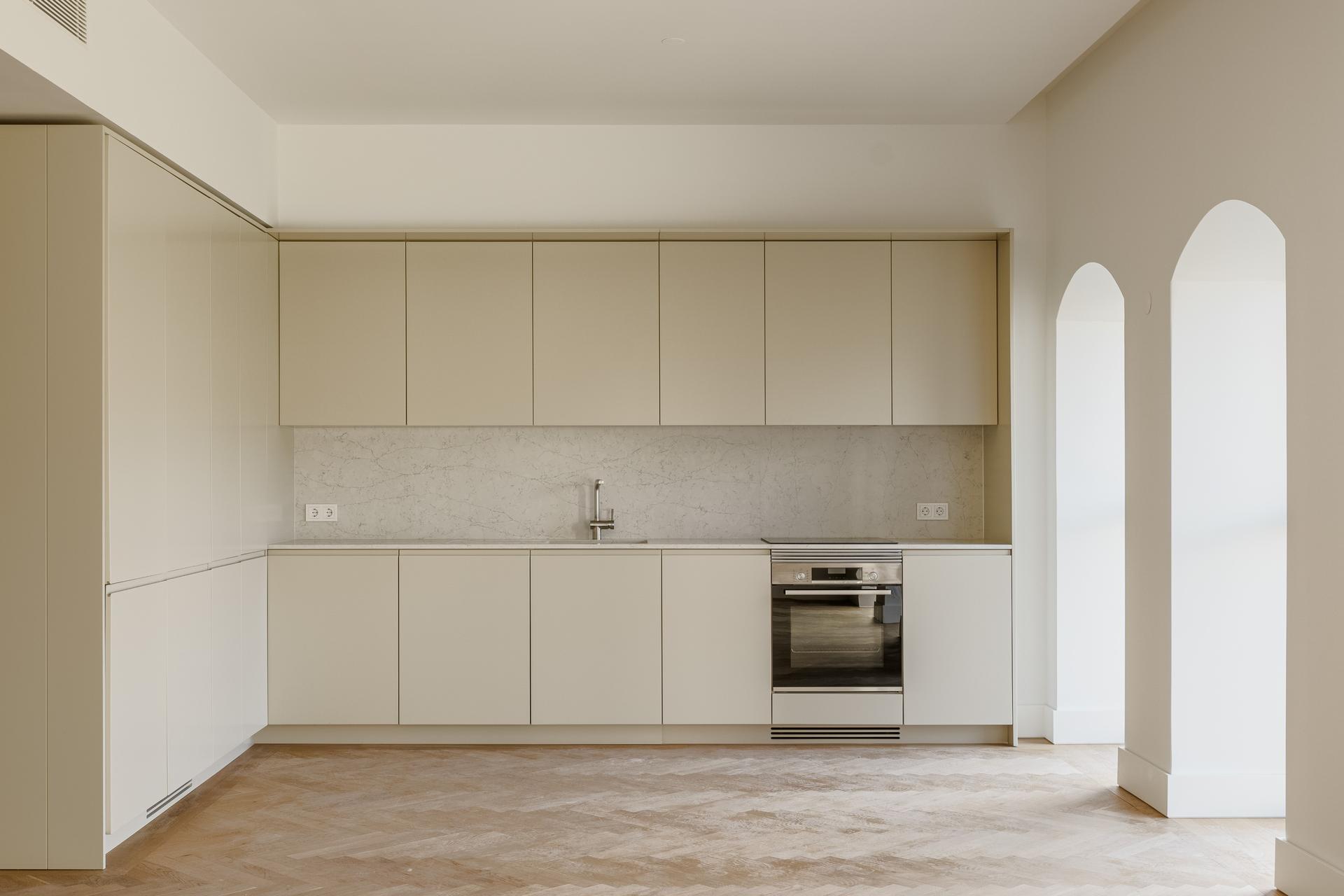 2-Bedroom Apartment in Marvila, Lisboa — photograph 2