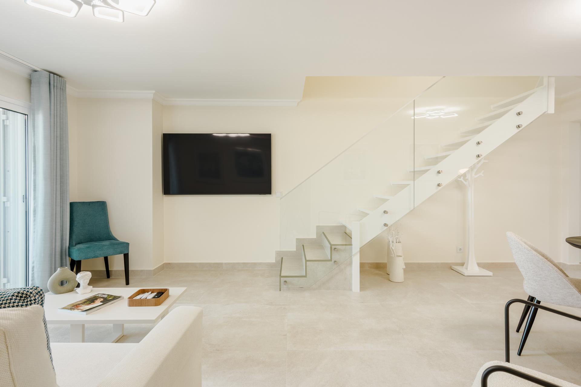 2-Bedroom Penthouse in Loulé — photograph 3