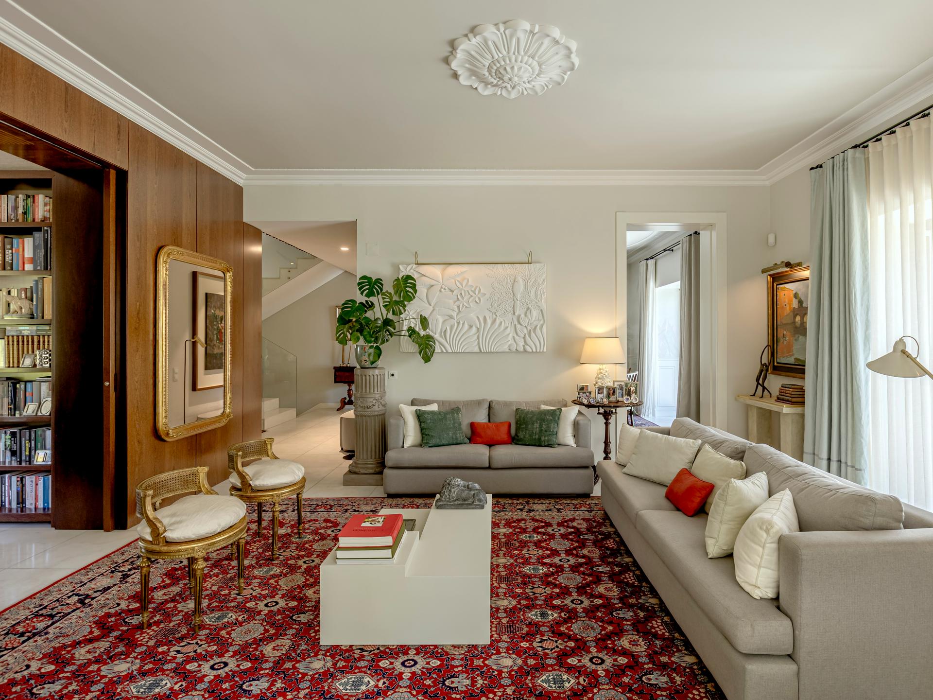 5-Bedroom House in Restelo, Lisboa — photograph 3