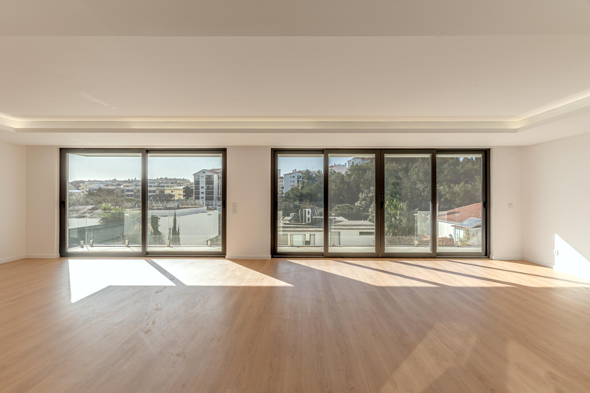 5-Bedroom House with Terrace in Cascais — photograph 4