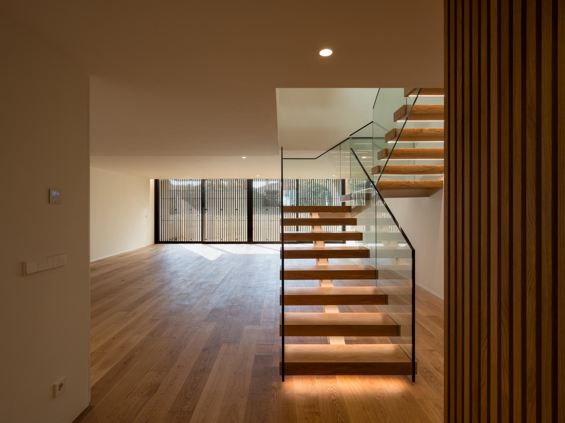 5-Bedroom Penthouse in Porto — photograph 4