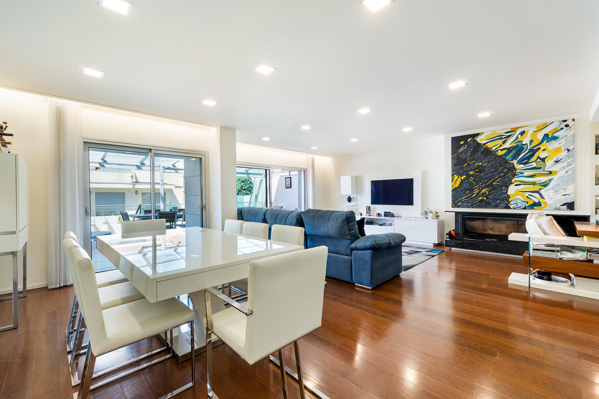 4-Bedroom House with Garden in Vila Nova de Gaia — photograph 3