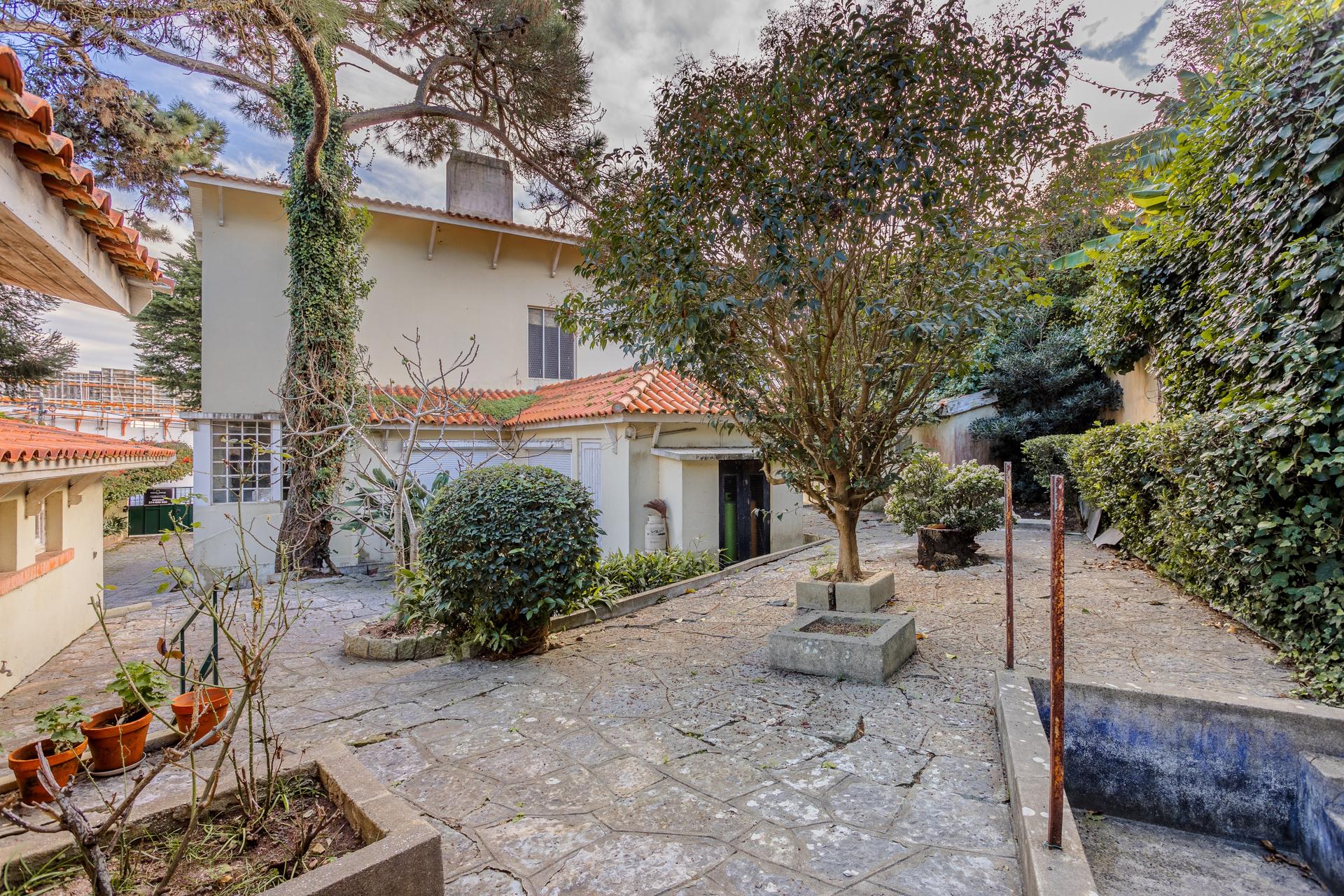5-Bedroom House with Sea Views in Cascais — photograph 4