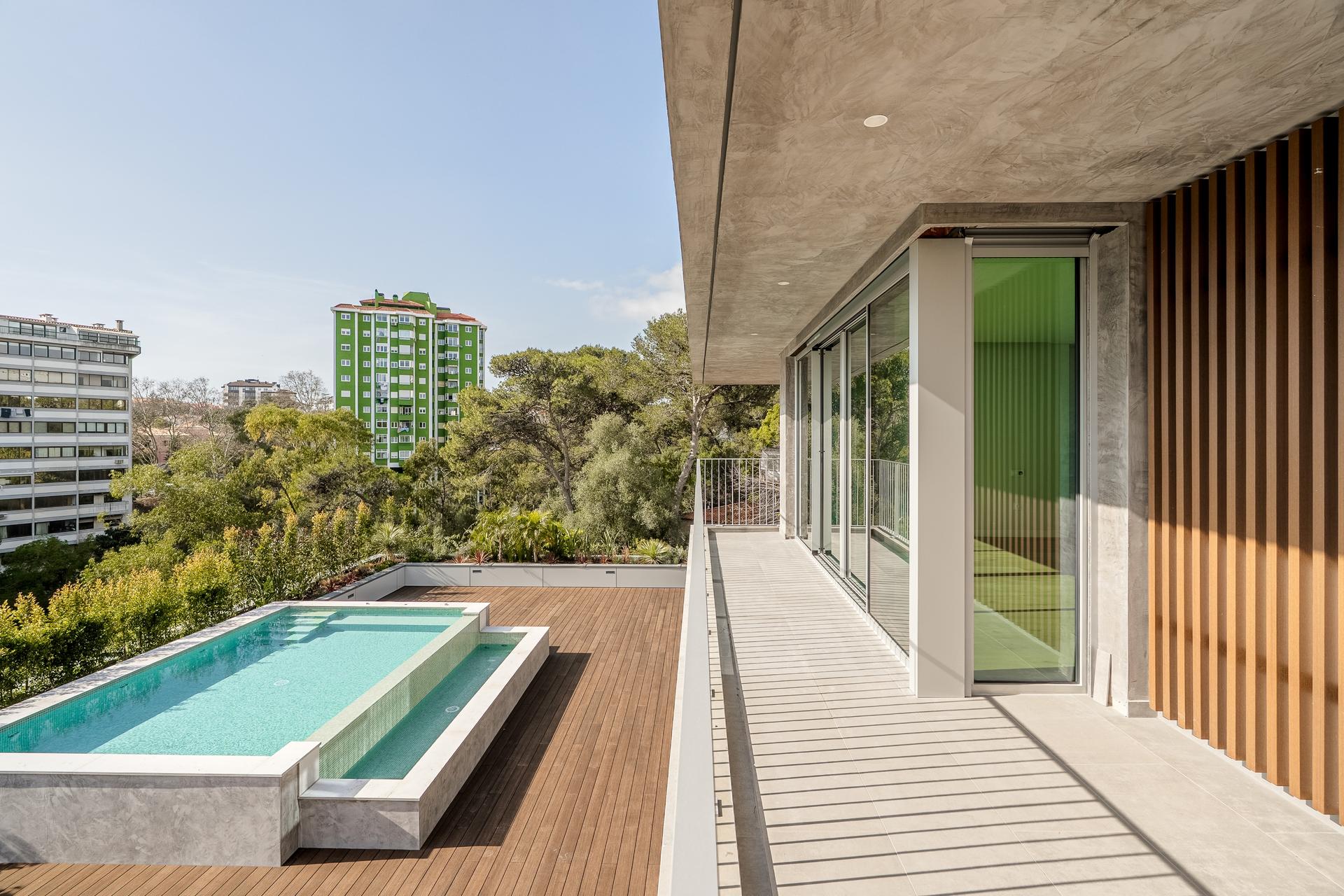 3-Bedroom House with Pool in Cascais — photograph 4