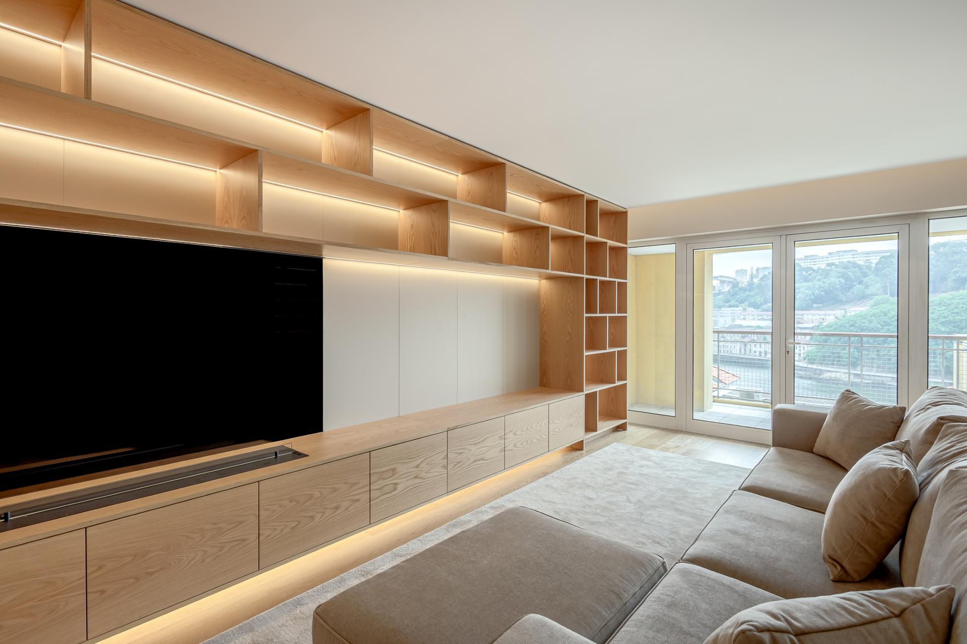 3-Bedroom Apartment with Pool in Porto — photograph 3