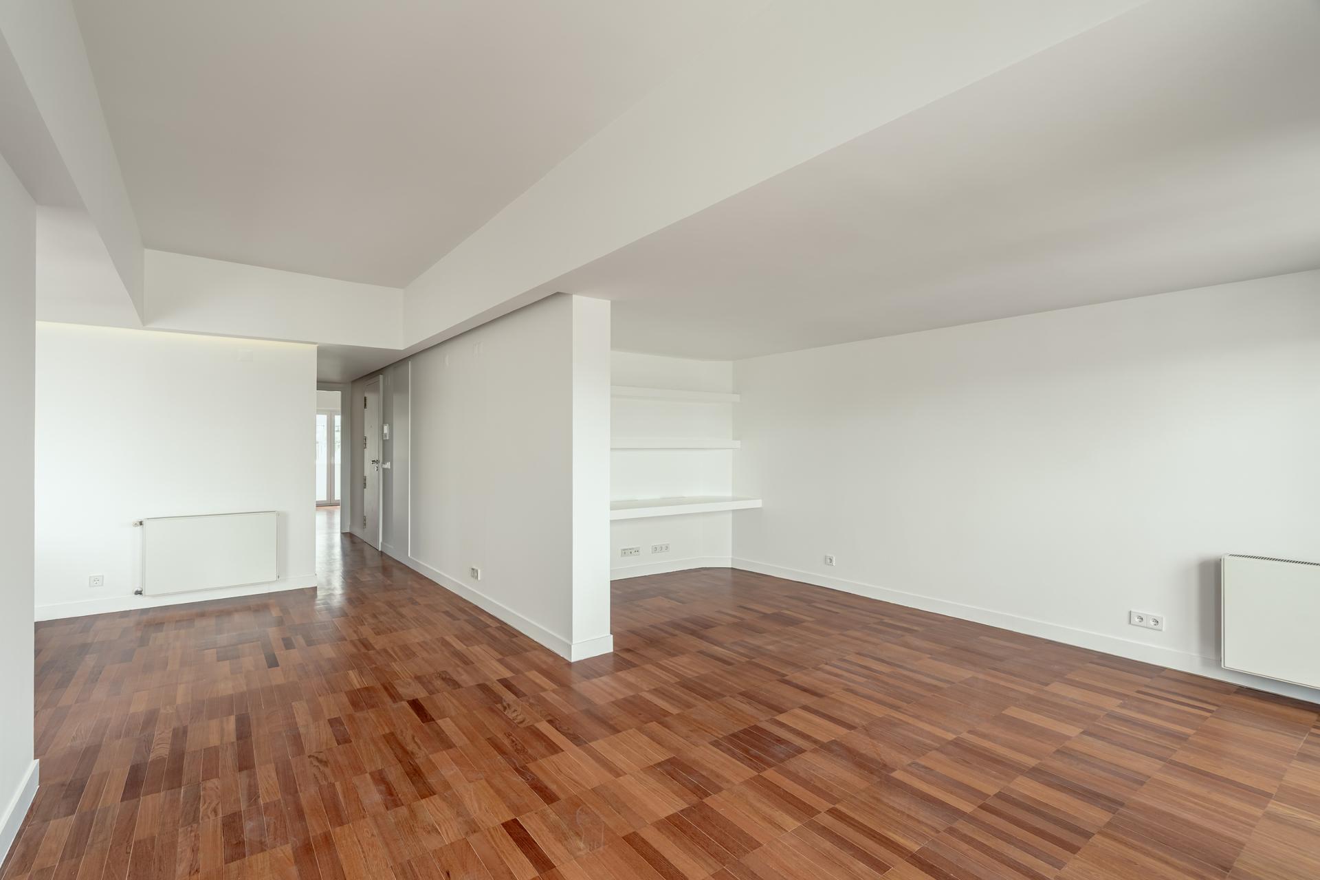 3-Bedroom Apartment with Garden in Lisboa — photograph 5