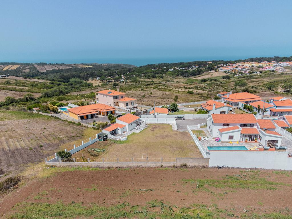 Land in Magoito, Sintra — photograph 2