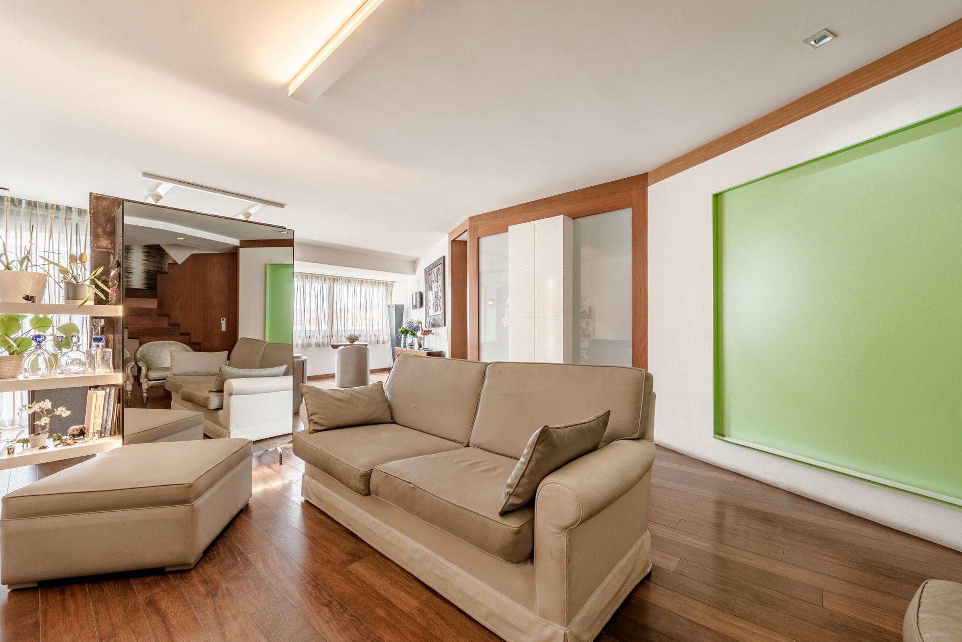 3-Bedroom Apartment in Lordelo do Ouro, Porto — photograph 5