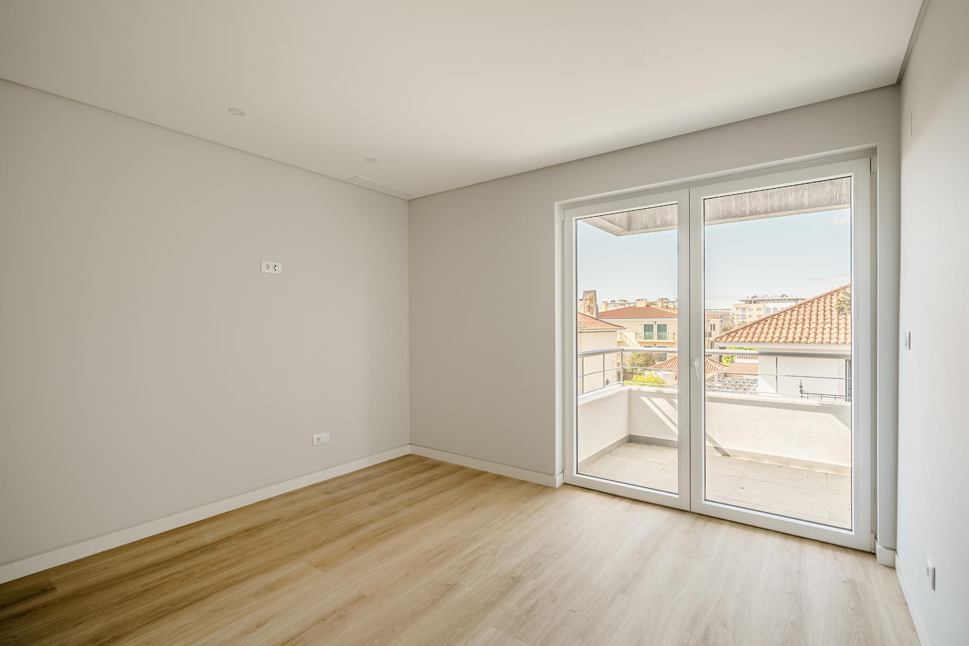 3-Bedroom Apartment in Carcavelos, Cascais — photograph 2