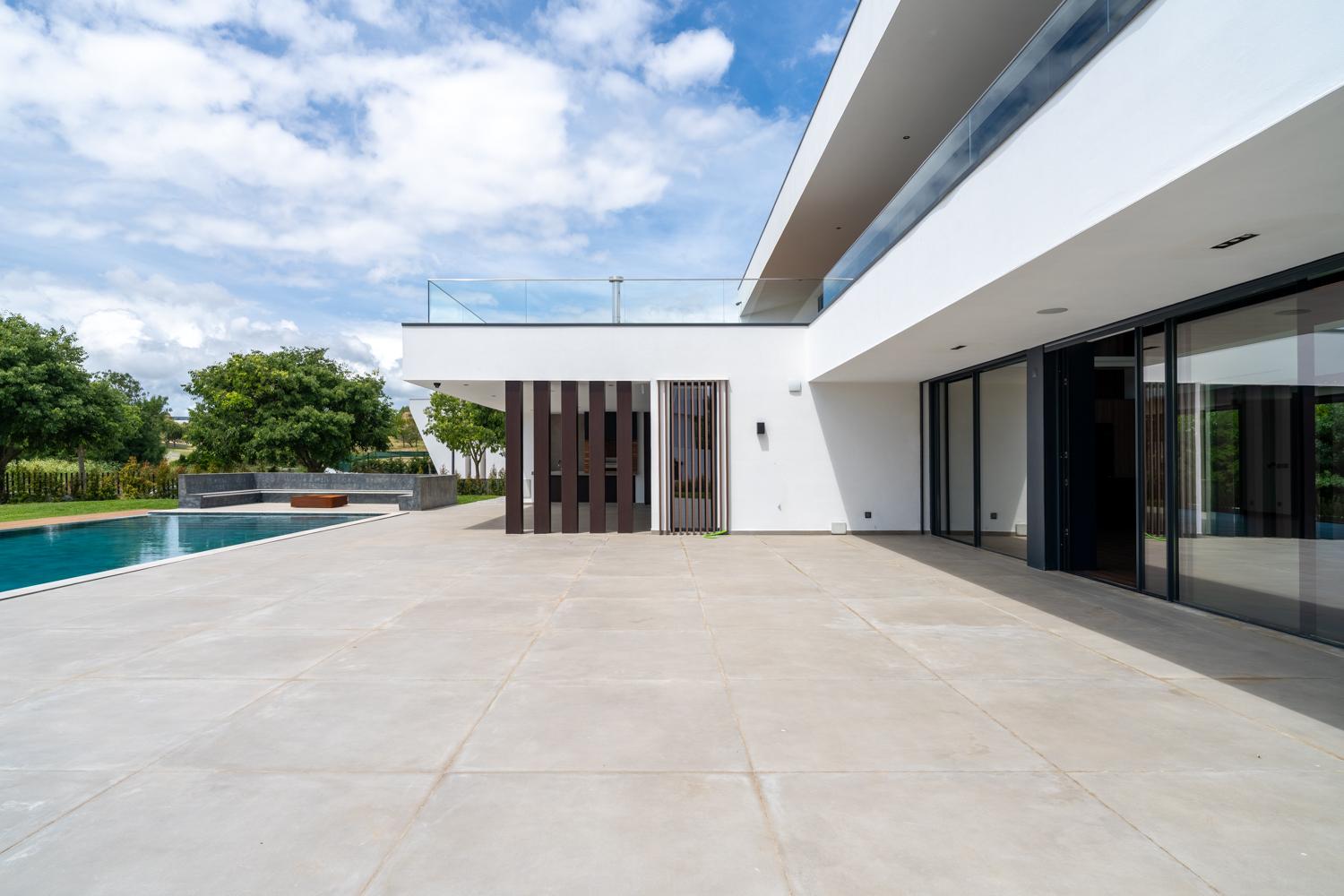 5-Bedroom House in Barcarena, Oeiras — photograph 5