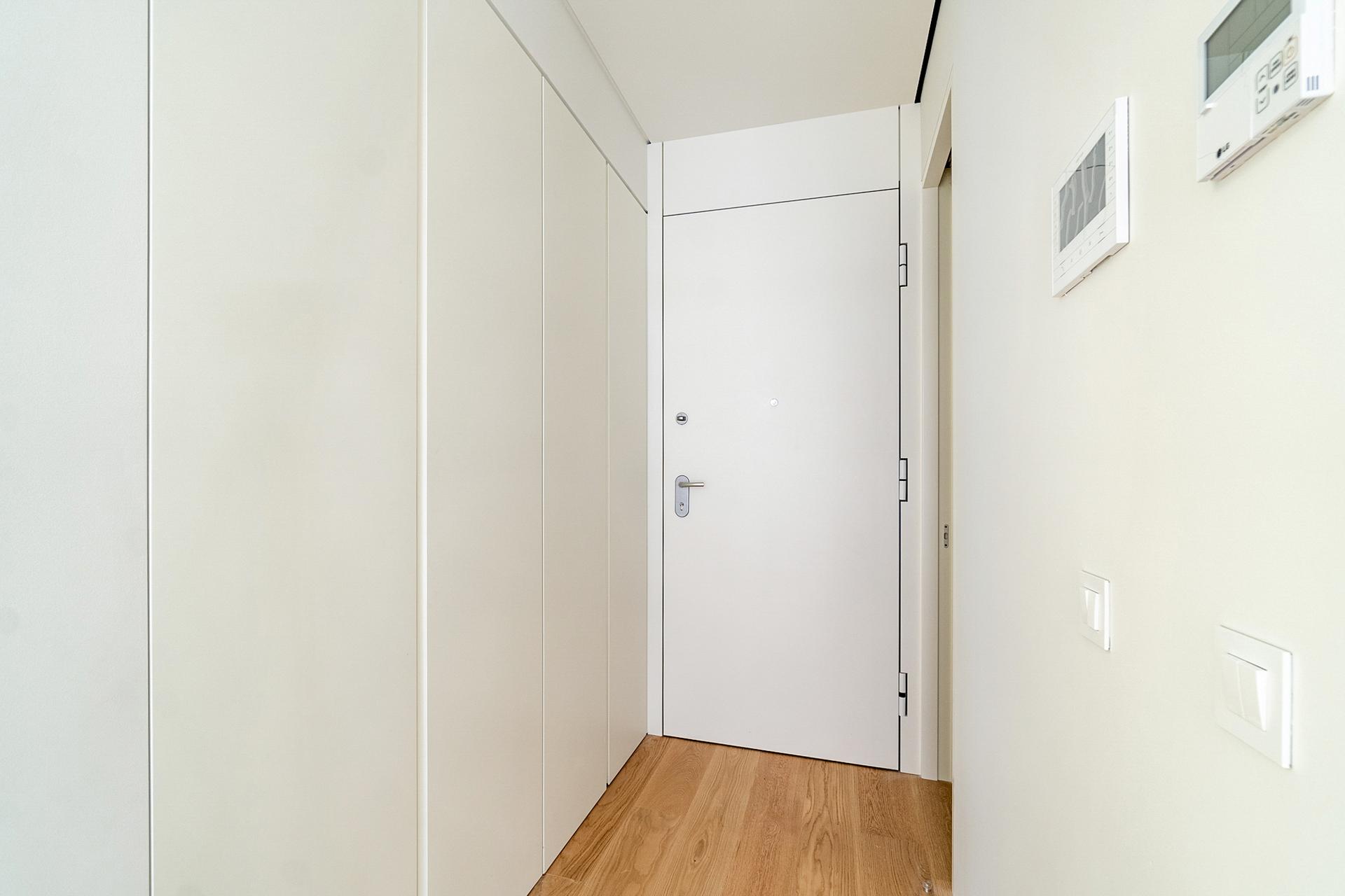 1-Bedroom Apartment with Garden in Lisboa — photograph 4