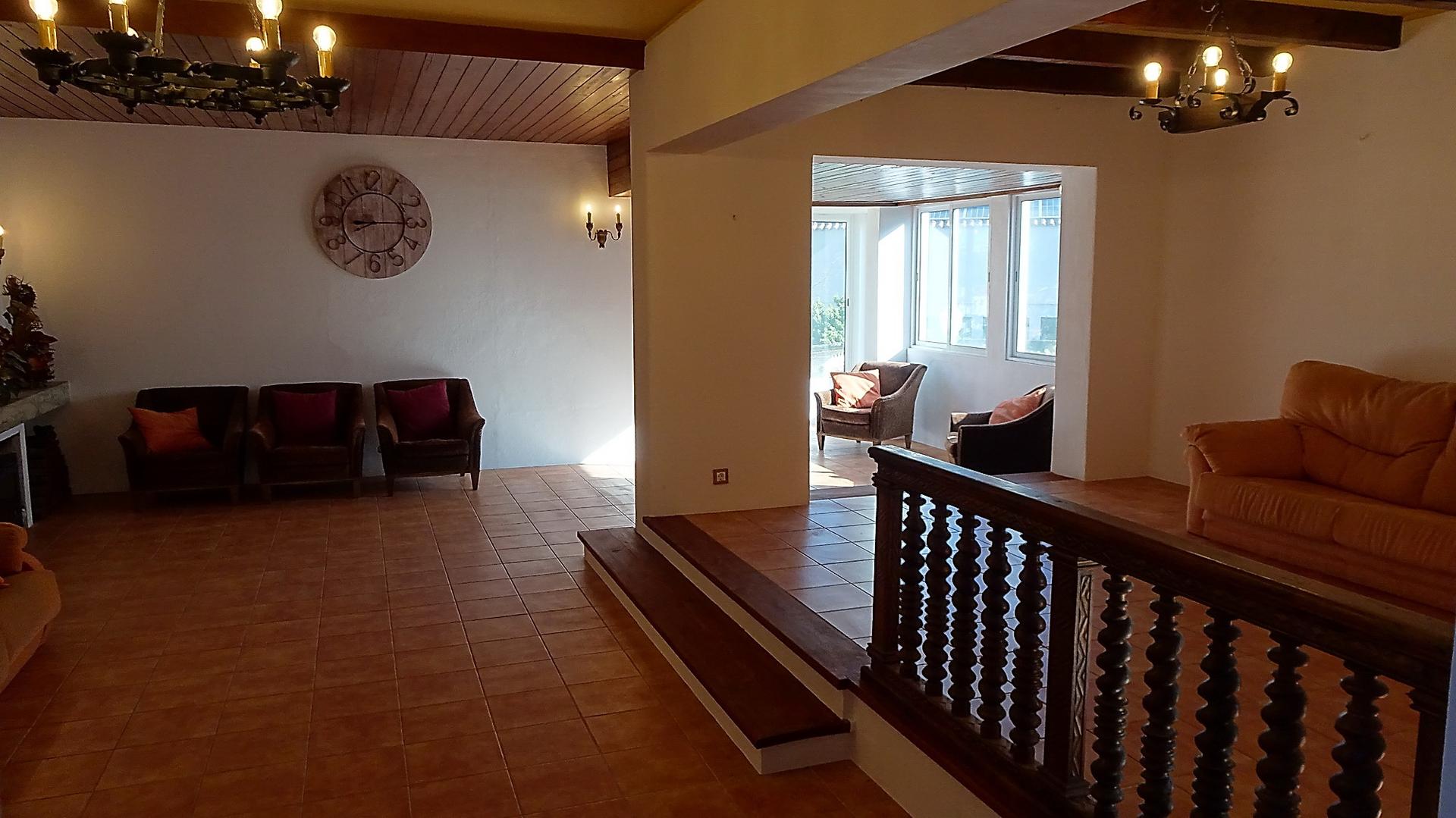 5-Bedroom House in Alto da Barra, Oeiras — photograph 4