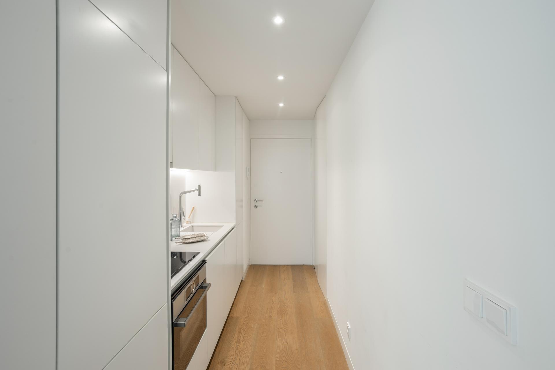 Studio Apartment in Lisboa — photograph 5
