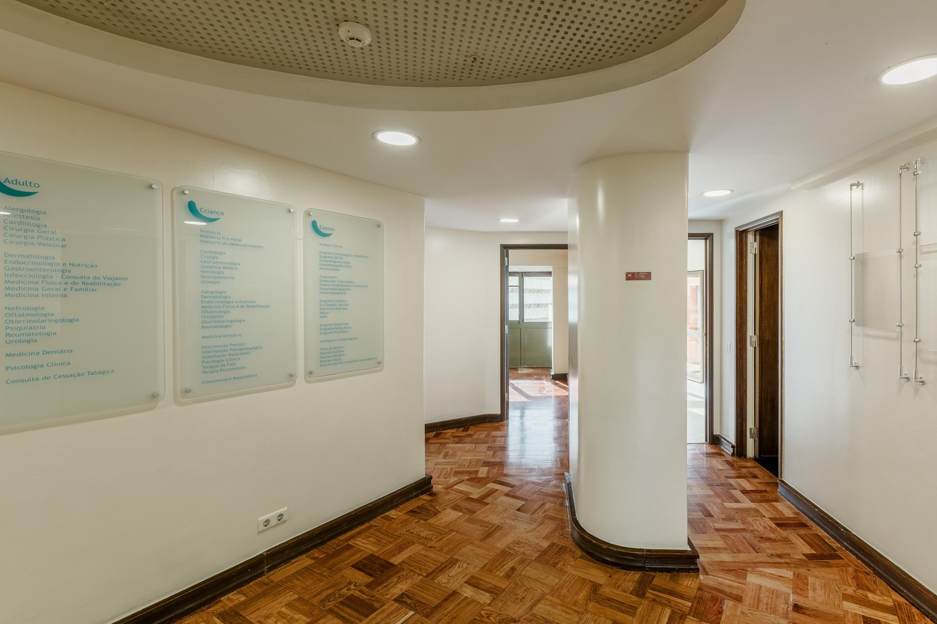 7-Bedroom Apartment in Lisboa — photograph 5
