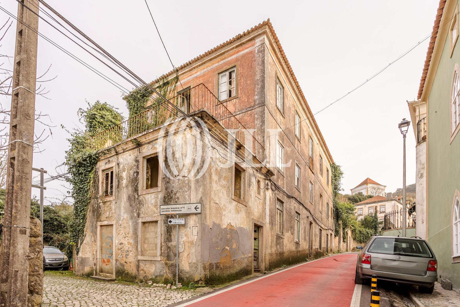Building in Sintra — photograph 5