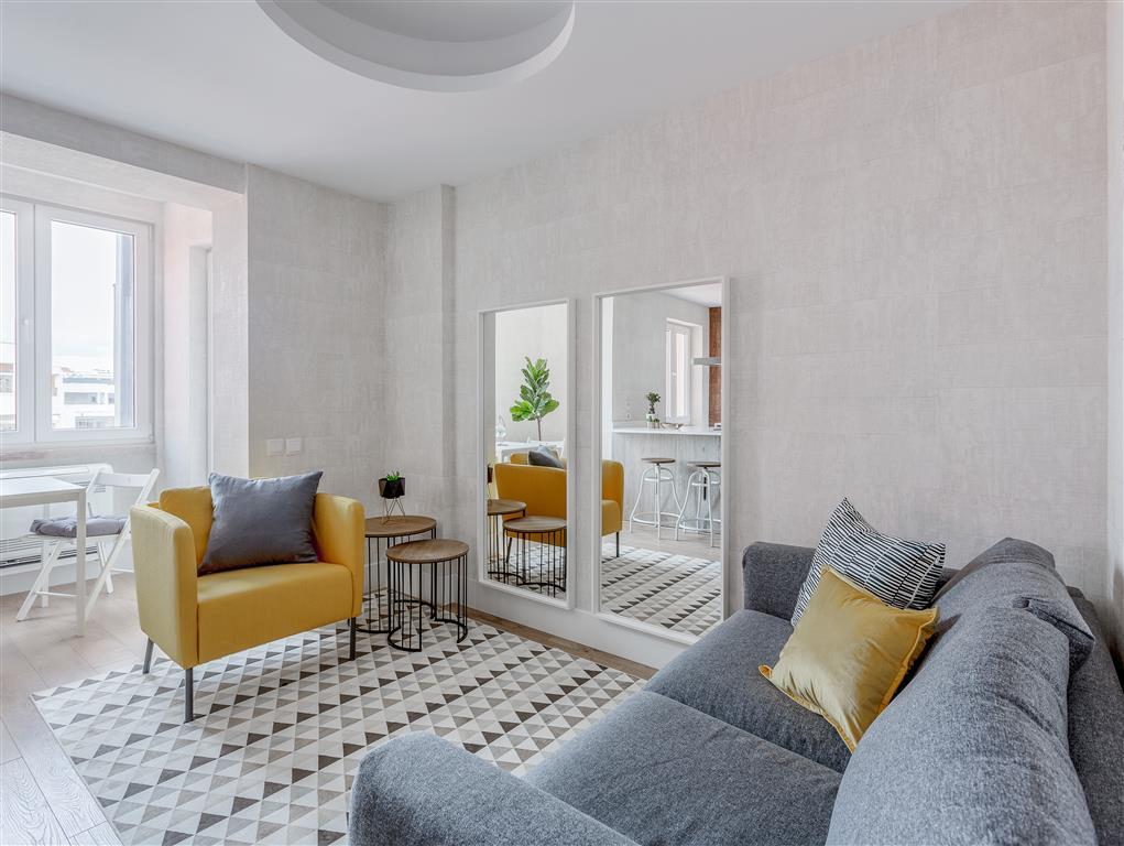 3-Bedroom Apartment in Lisboa — photograph 2