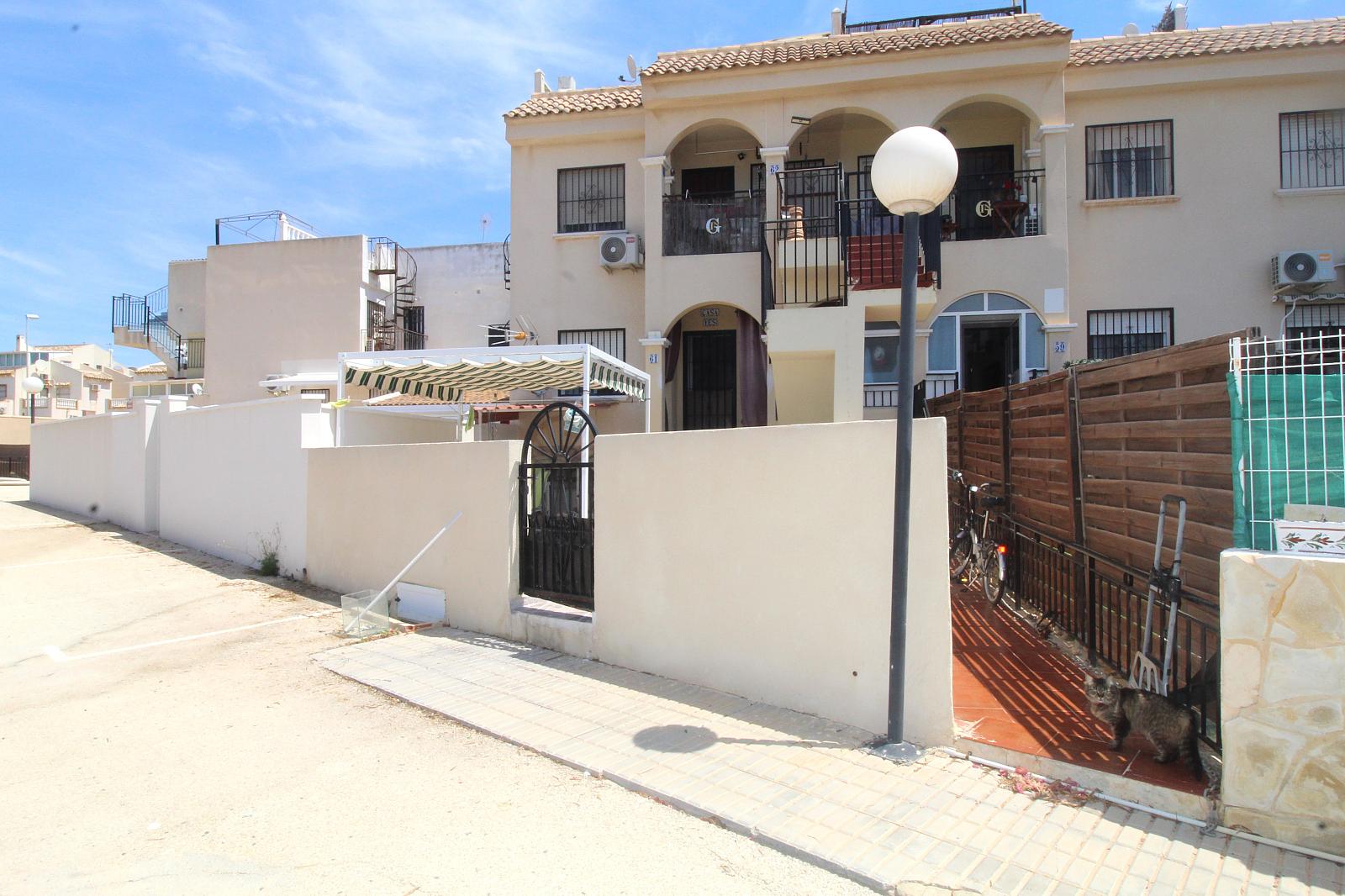 Apartments in La Zenia, Orihuela — photograph 2