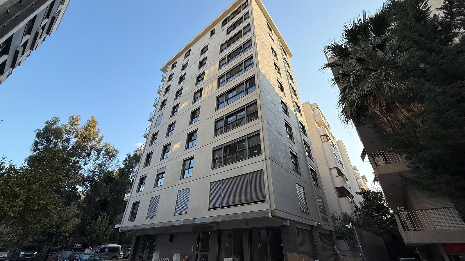 Apartments in Mimar Sinan, Konak — photograph 4