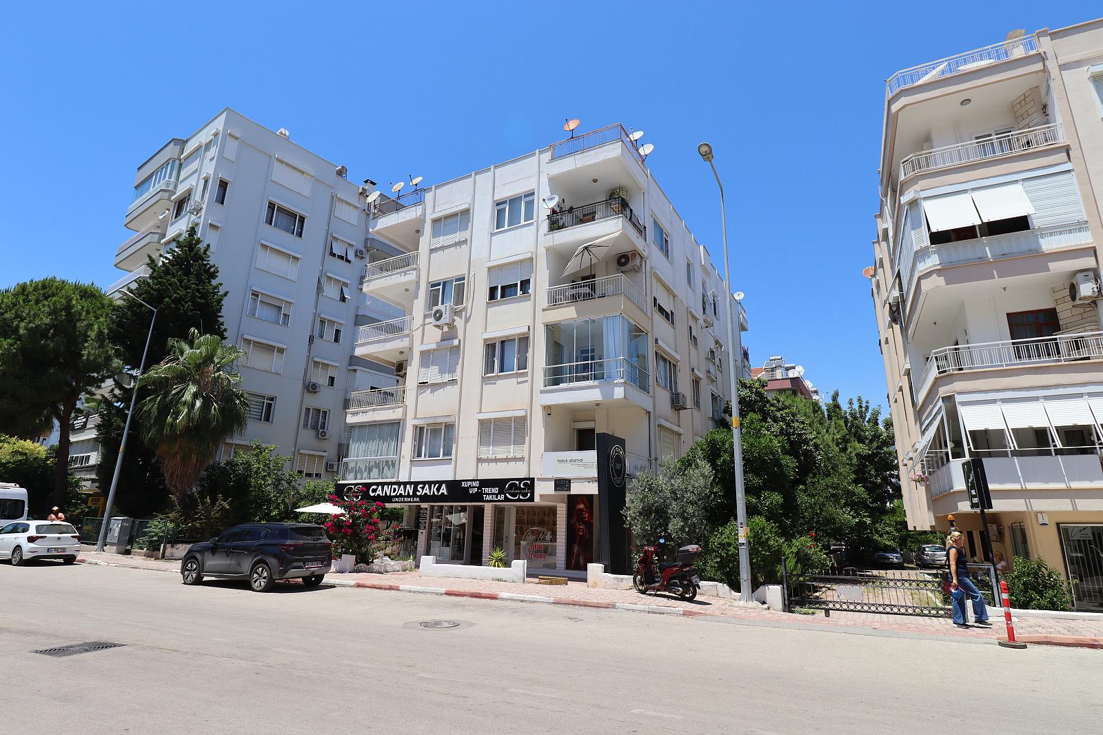 Apartments in Yeşilbahçe, 1450. Sk. 7B — photograph 3