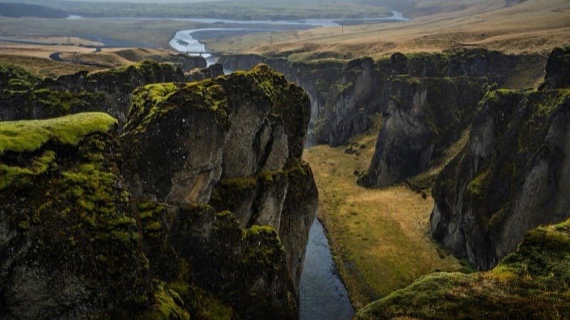 Iceland Investor Guide